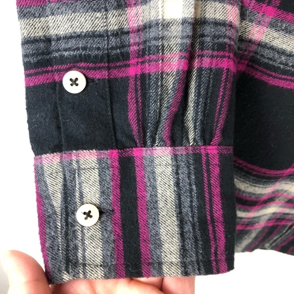 Soft Surroundings- Elbow Patch soft and thick plaid flannel size: S - Picture 6 of 9